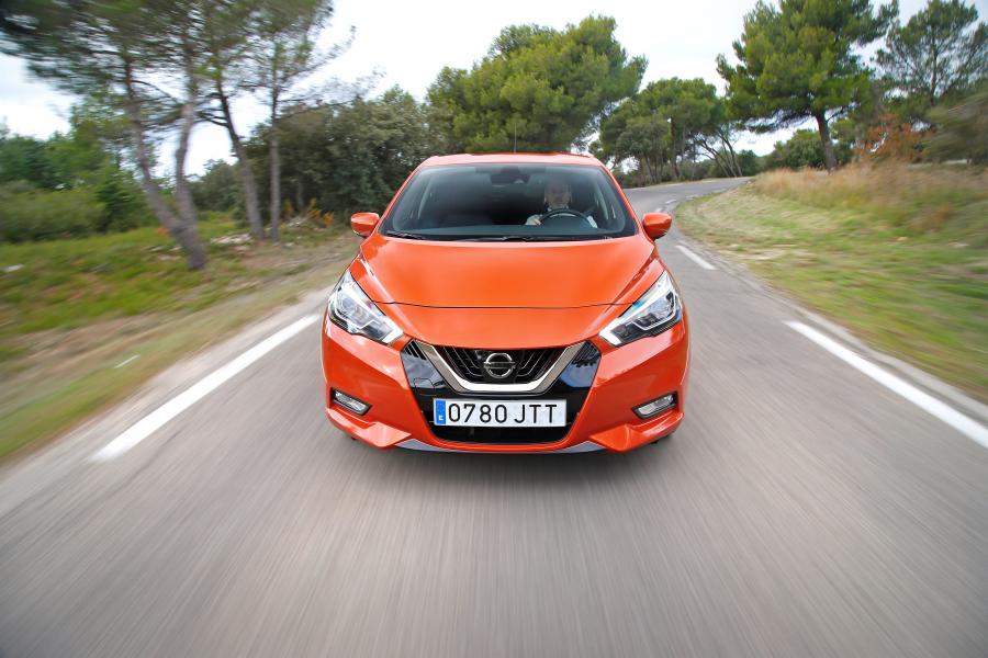  Nissan Micra 2017 года  (фото 4 из 30)